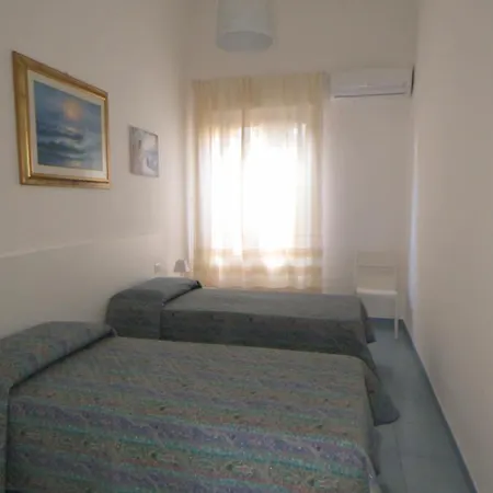 Casa Vacanze Aurora 펜션 *